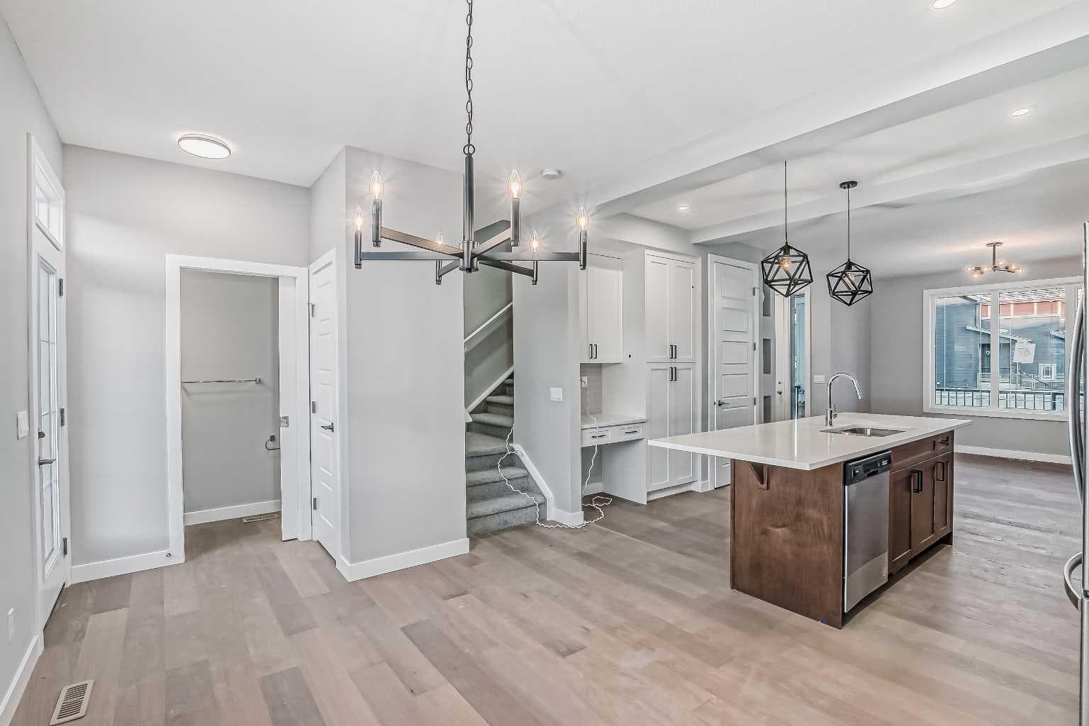 39 Agate Road 