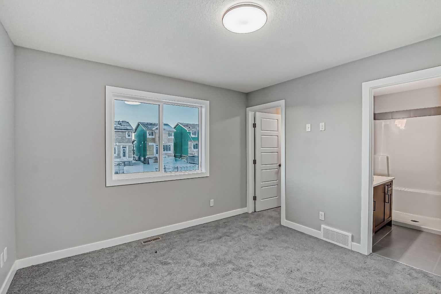 39 Agate Road 
