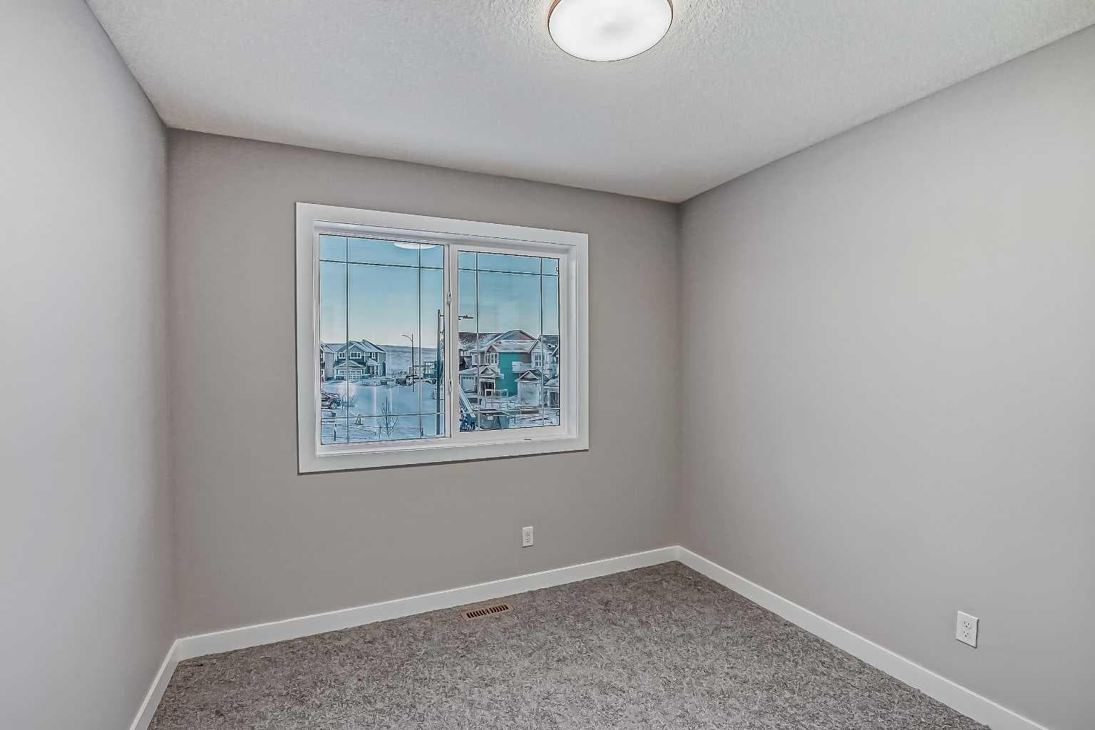 39 Agate Road 