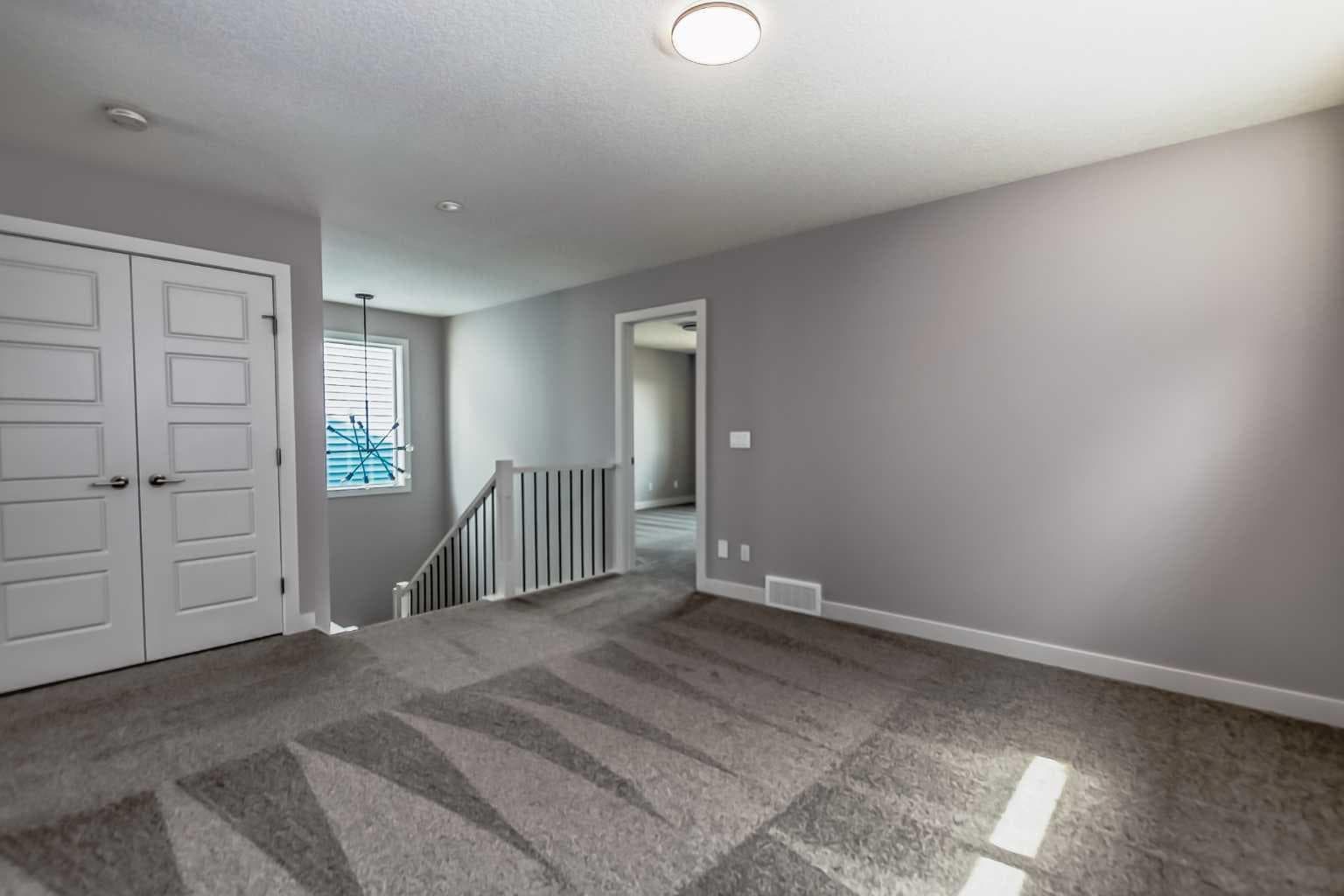 4 Topaz Place 