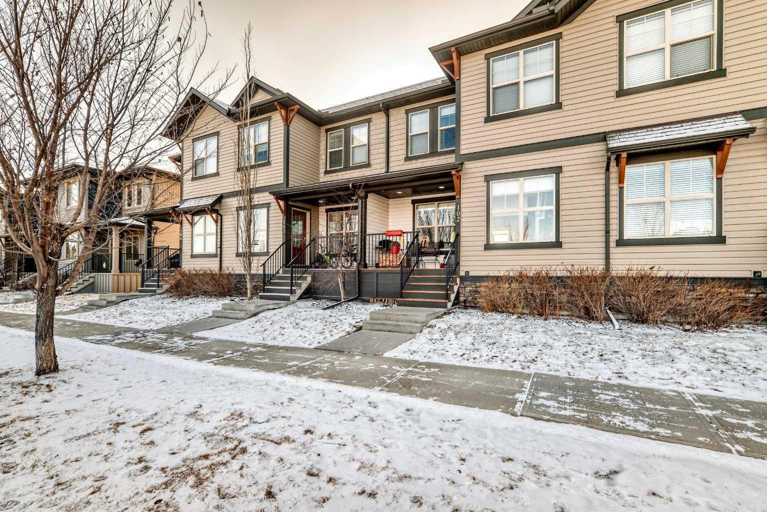 102, 32 Horseshoe Crescent 