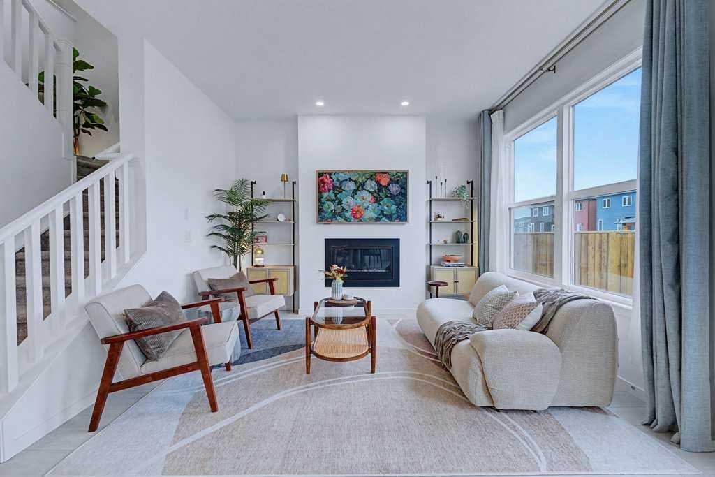 250 Hotchkiss Common SE