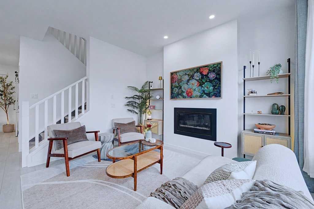 250 Hotchkiss Common SE