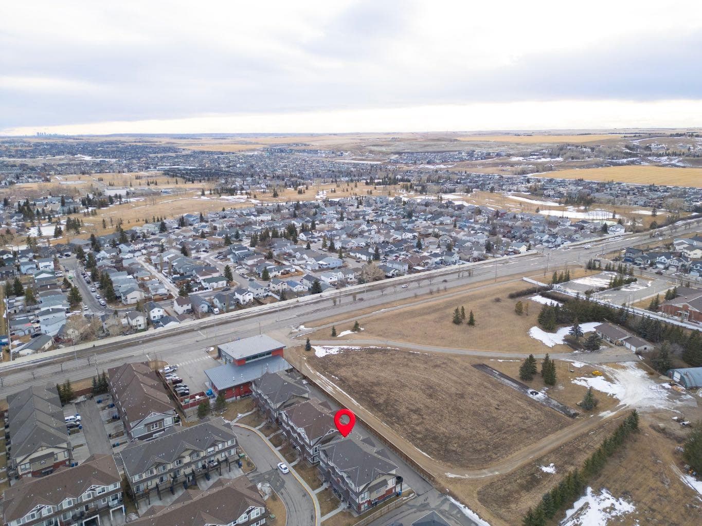 2001, 280 Williamstown Close NW
