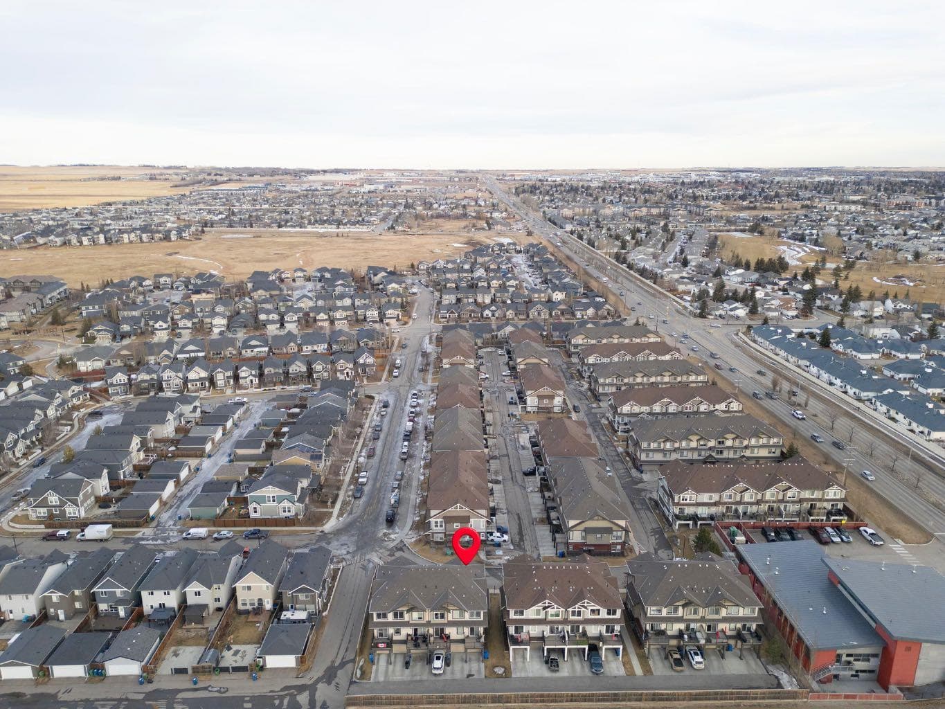 2001, 280 Williamstown Close NW