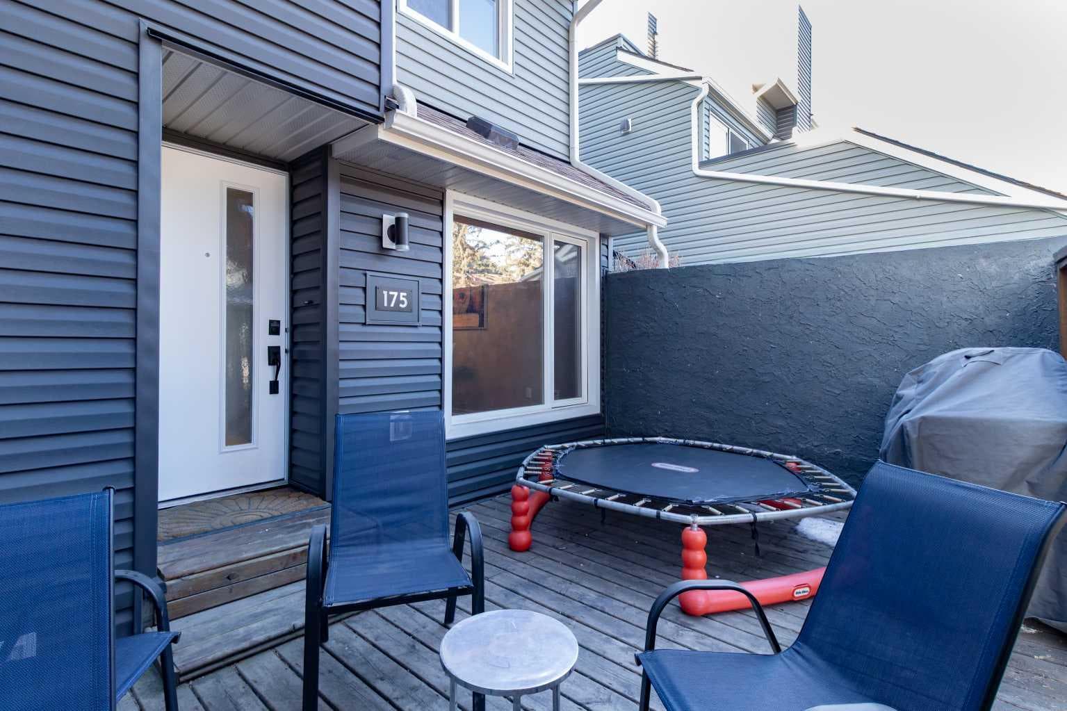 175, 77 Glamis Green SW