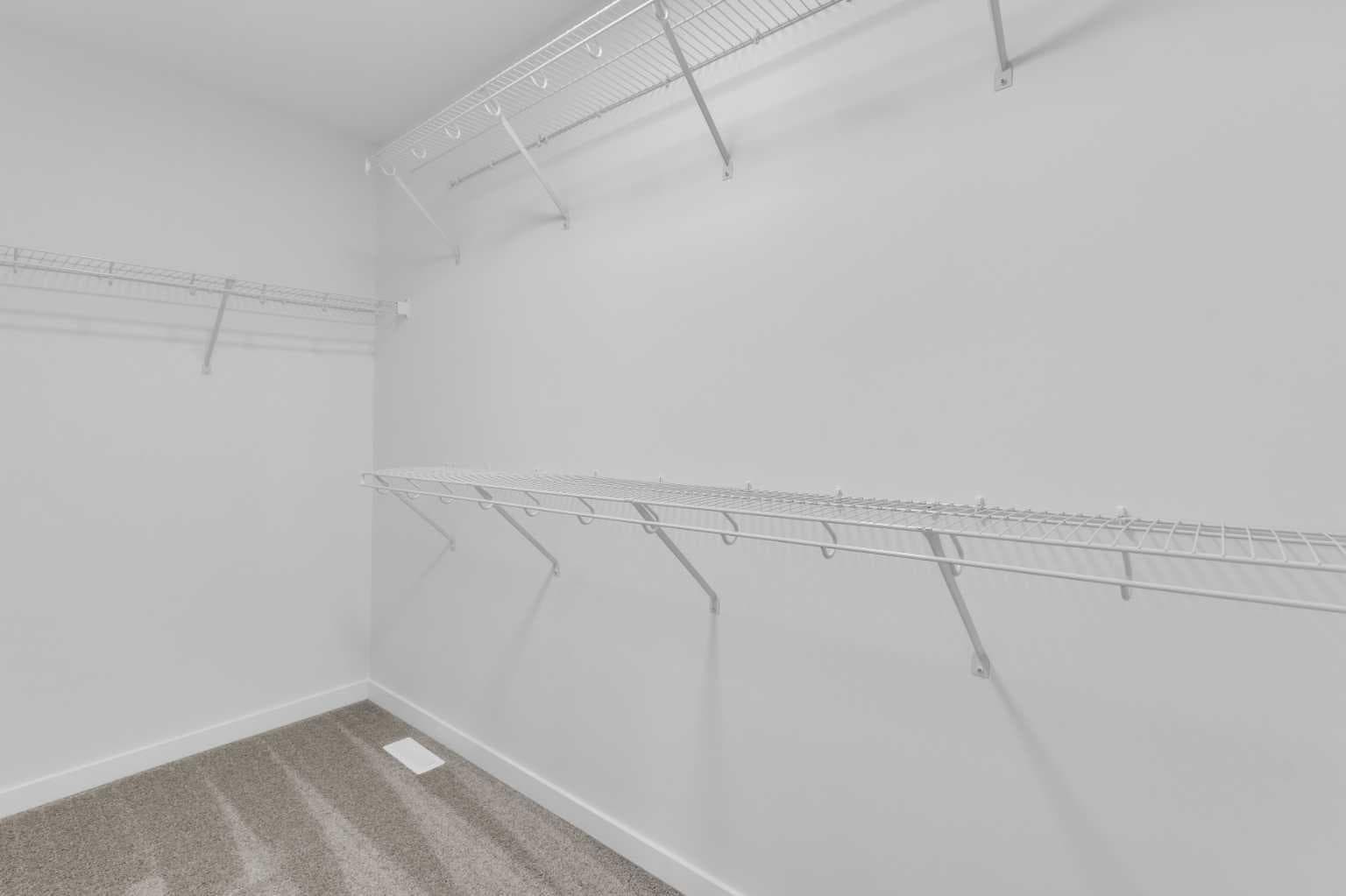200 Starling Place NW