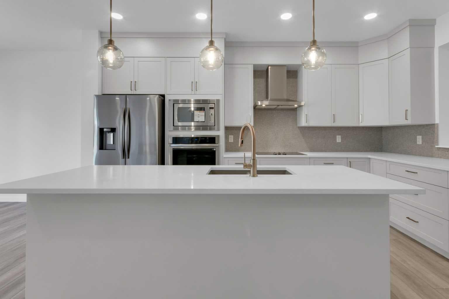 200 Starling Place NW