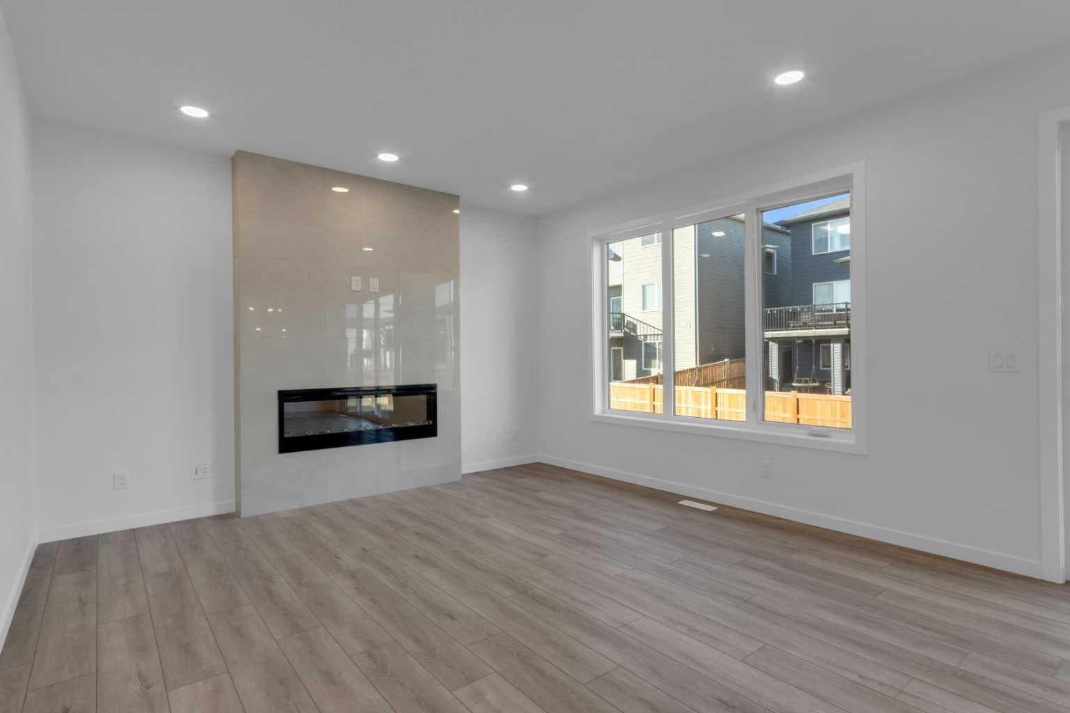 200 Starling Place NW