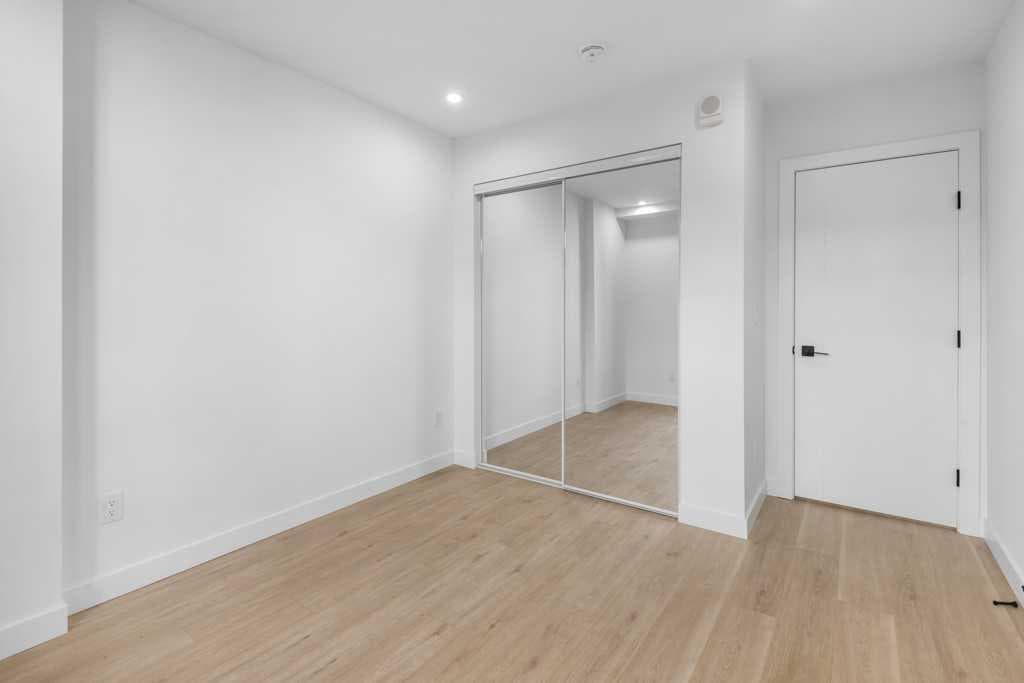 306, 8375 Broadcast Avenue 