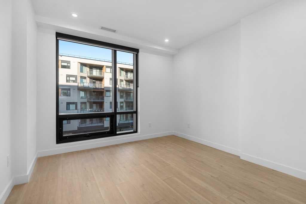 409, 8375 Broadcast Avenue 