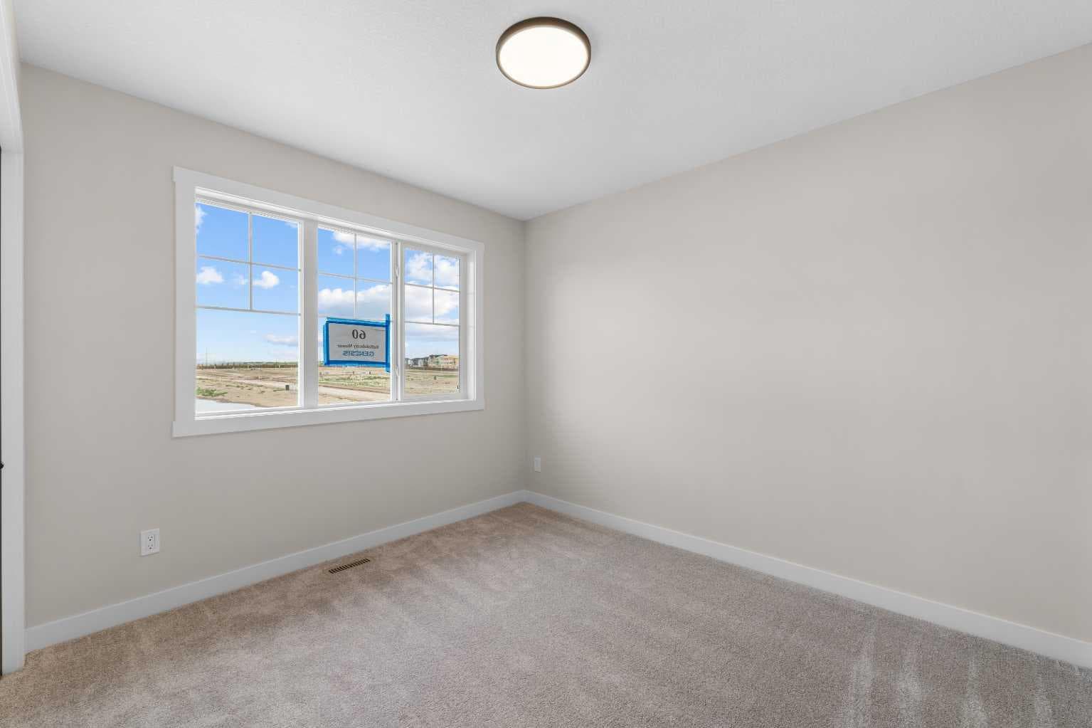 84 Buffaloberry Manor SE