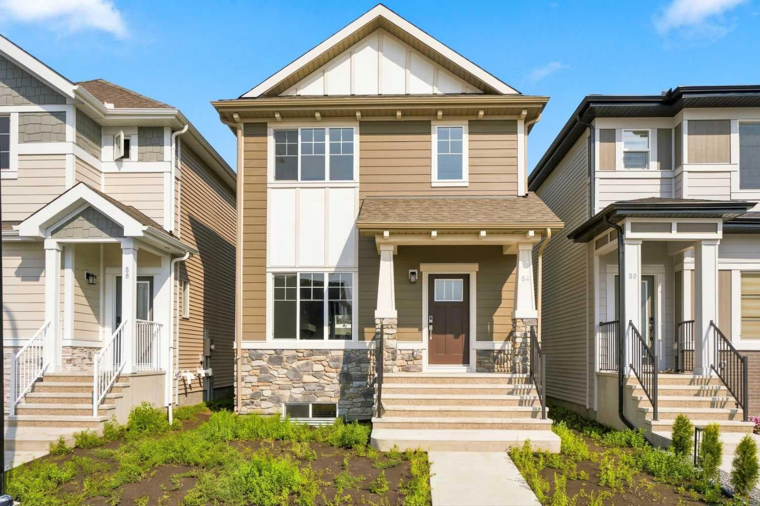 84 Buffaloberry Manor SE