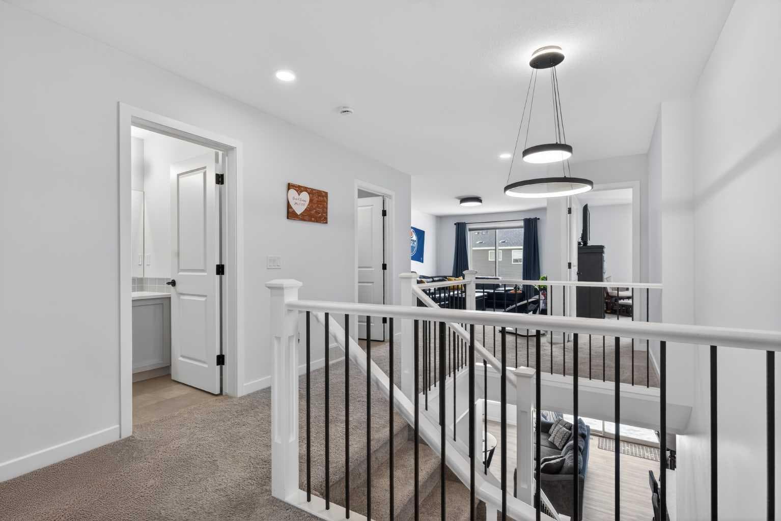553 Baywater Manor SW