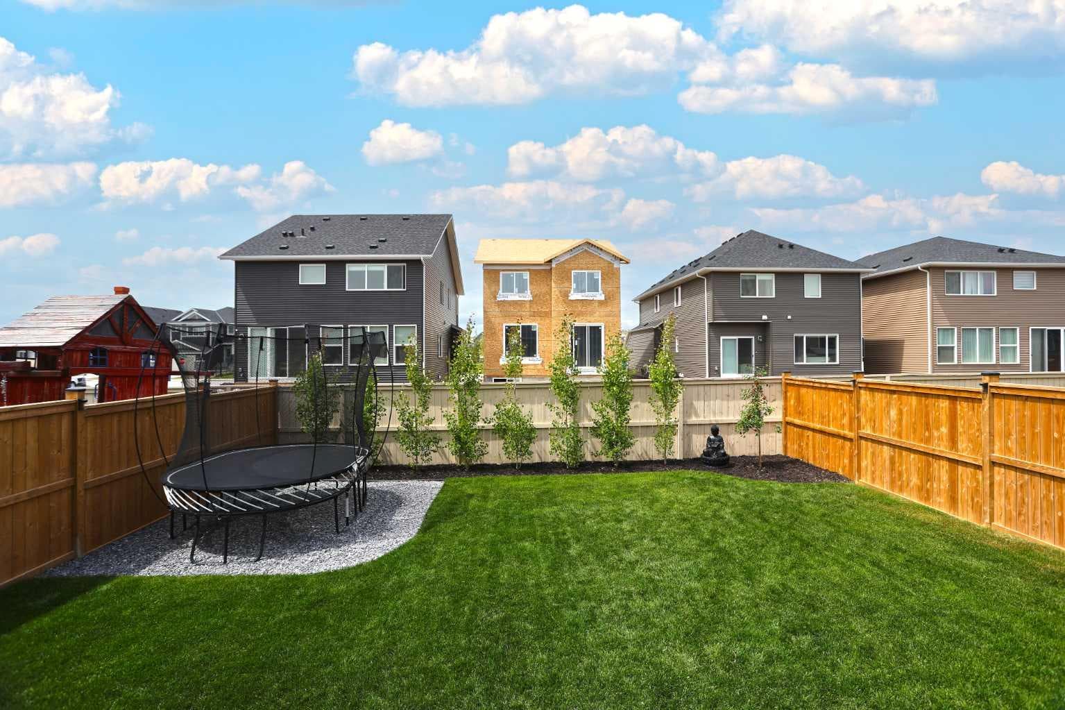 553 Baywater Manor SW