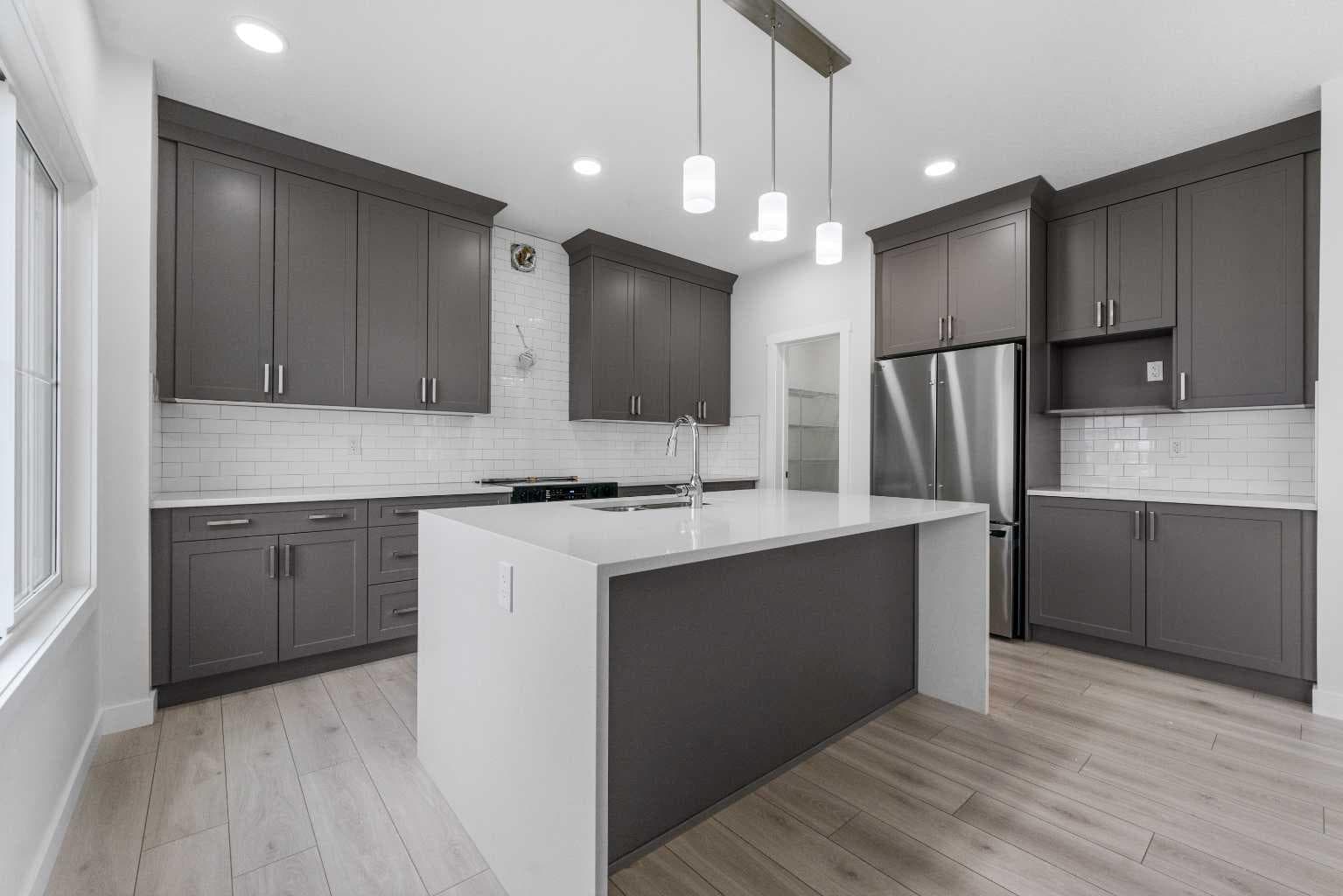 142 Sunstone Way 