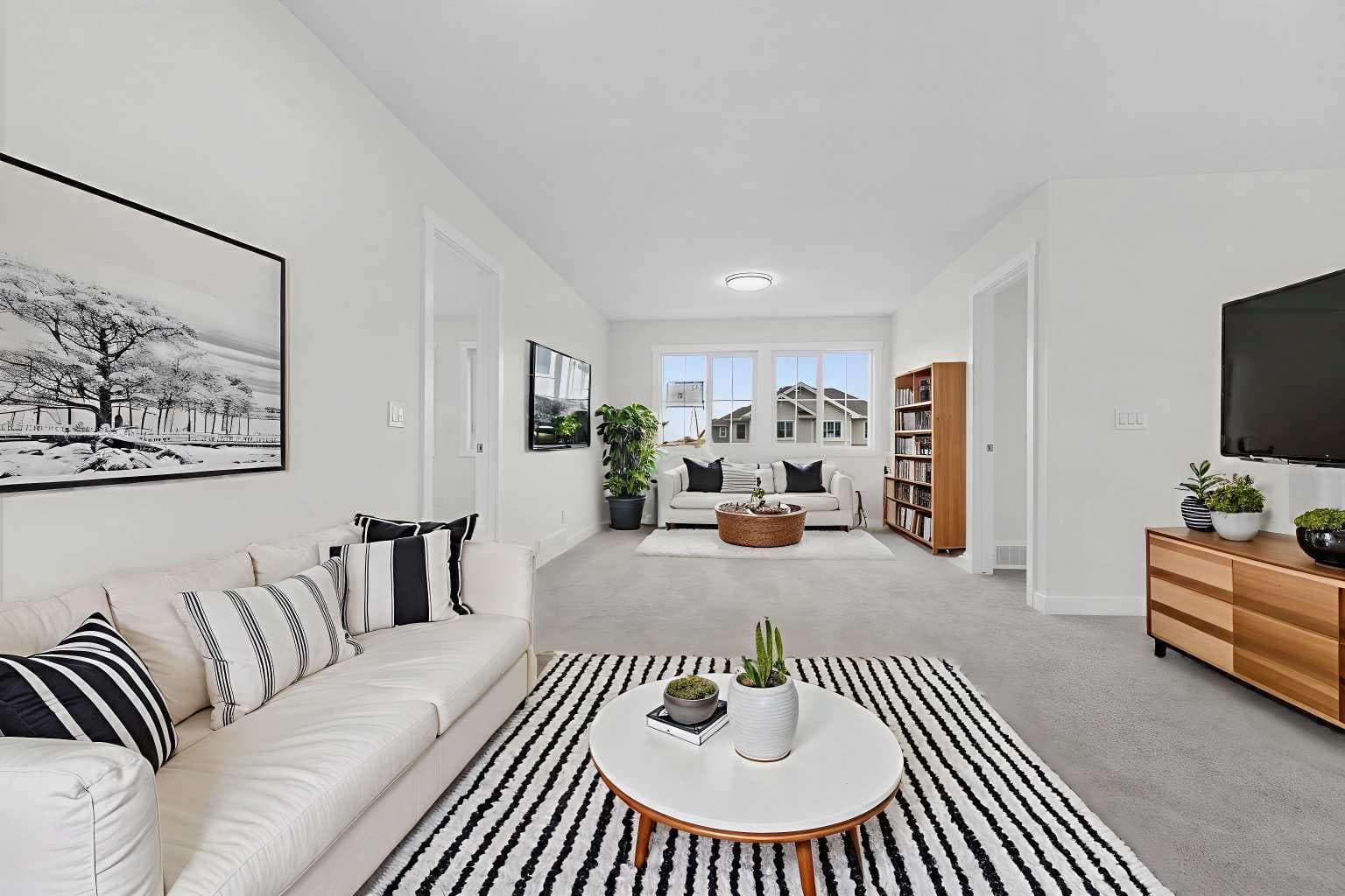 142 Sunstone Way 
