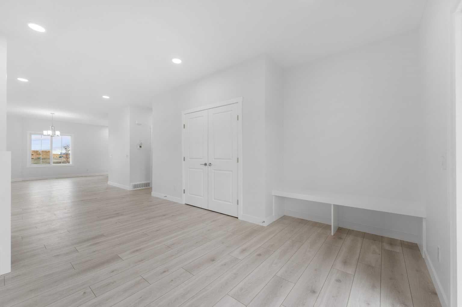 142 Sunstone Way 