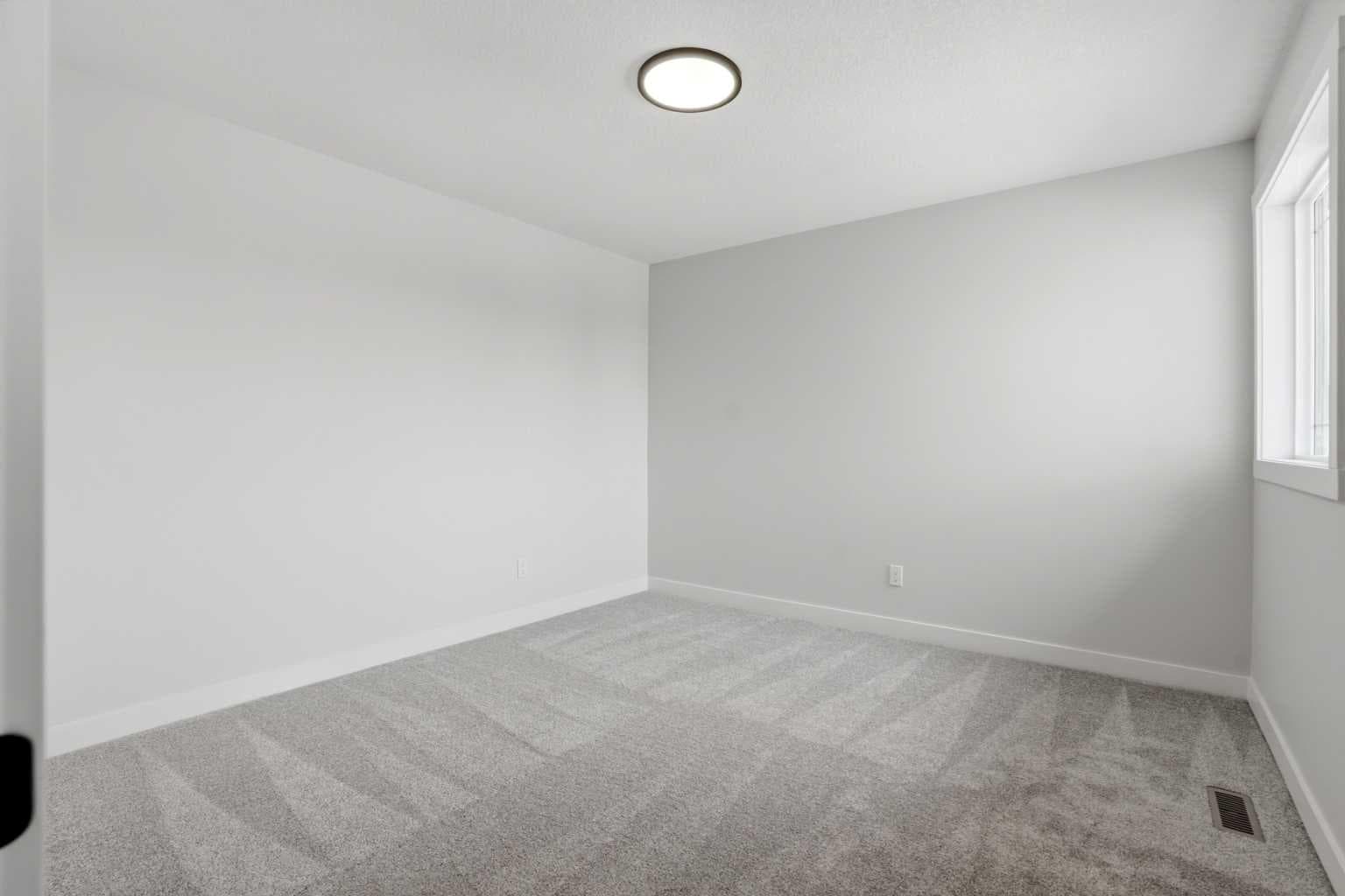 581 Clearwater Heath 