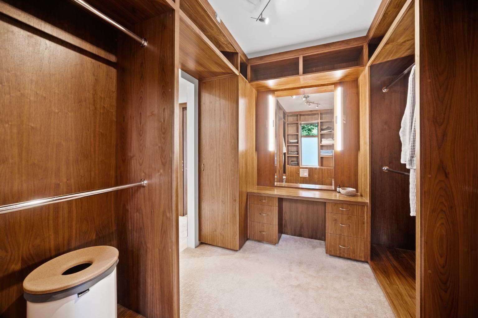 118 Cairns Landing 