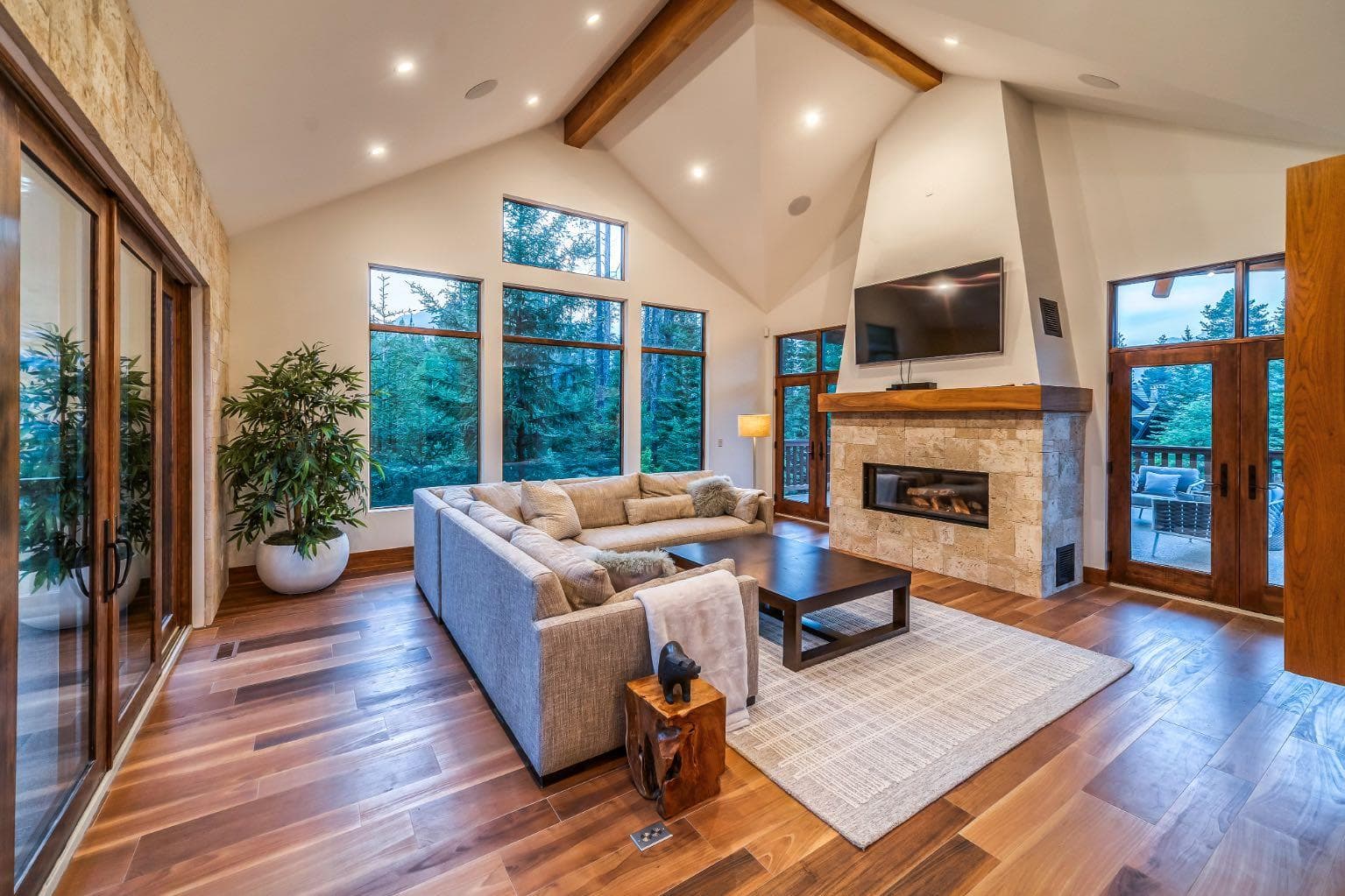 118 Cairns Landing 