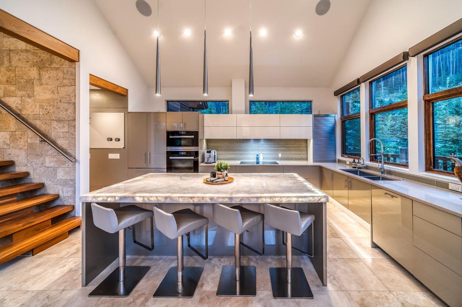 118 Cairns Landing 