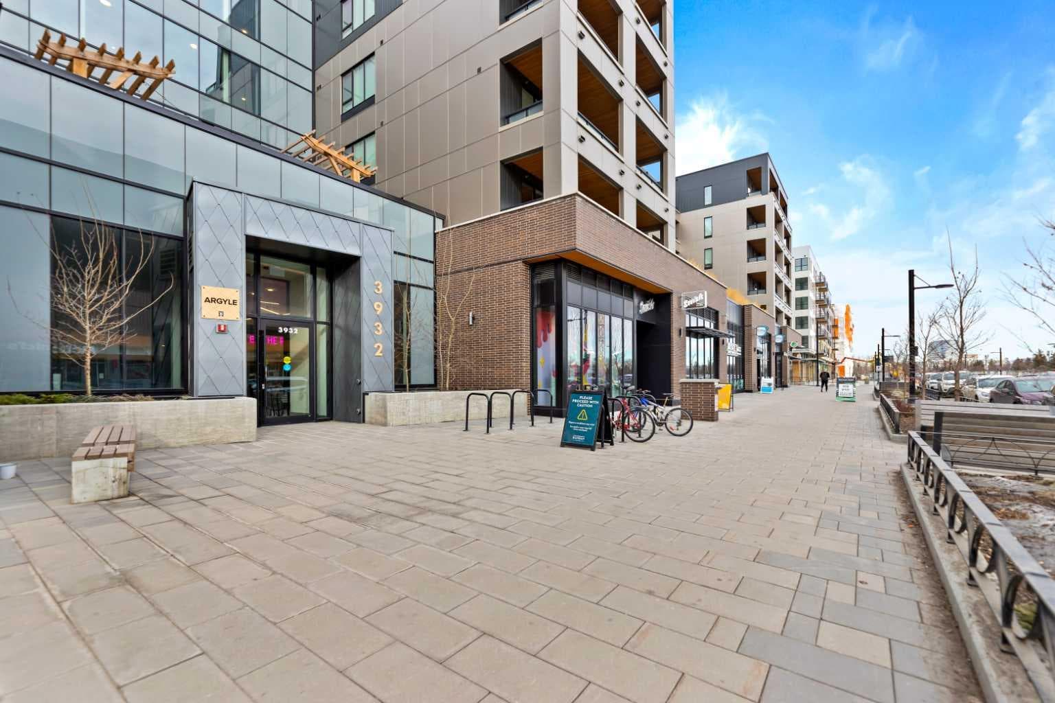310, 3932 University Avenue NW