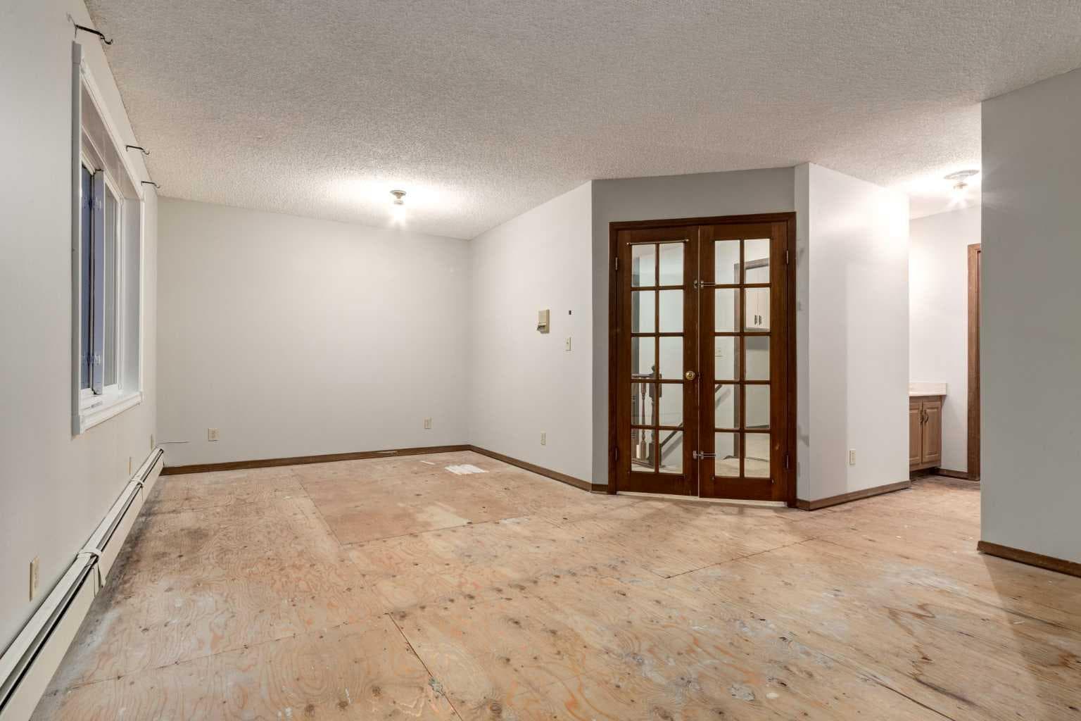281141 TOWNSHIP ROAD 274  