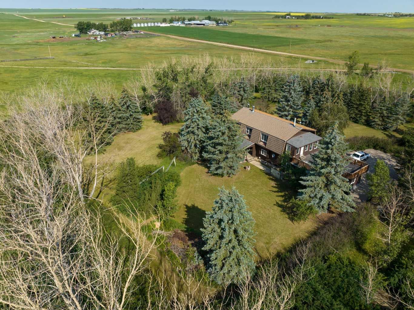 281141 TOWNSHIP ROAD 274  