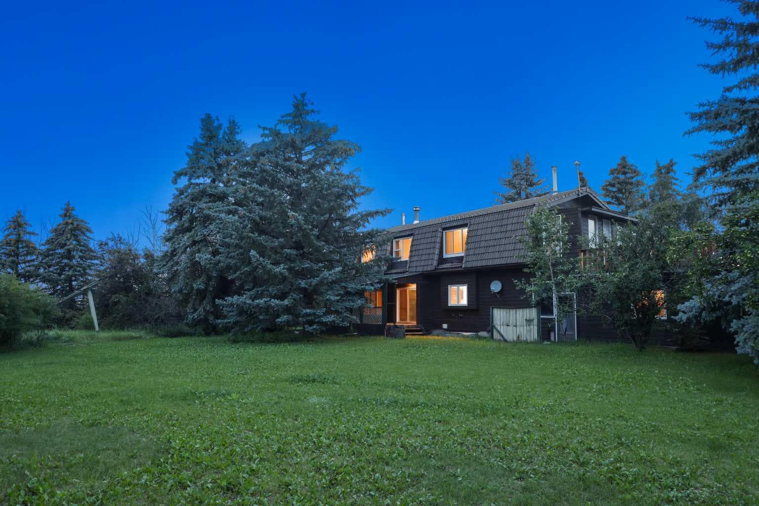 281141 TOWNSHIP ROAD 274  