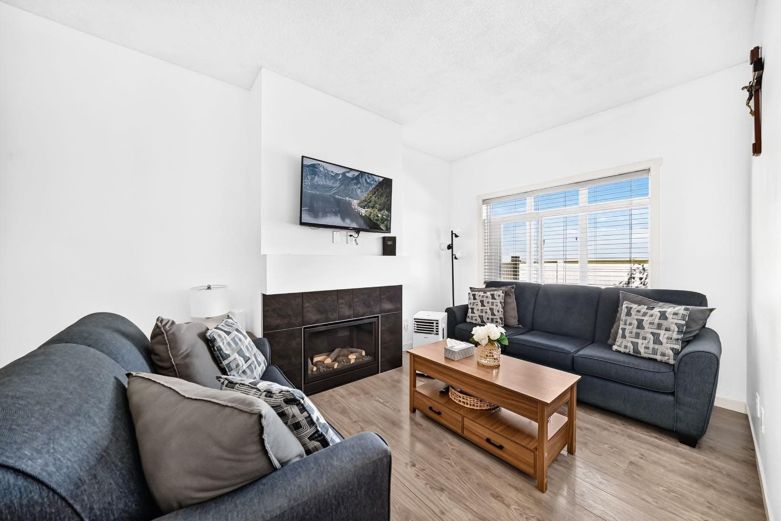 337 COPPERPOND Landing SE