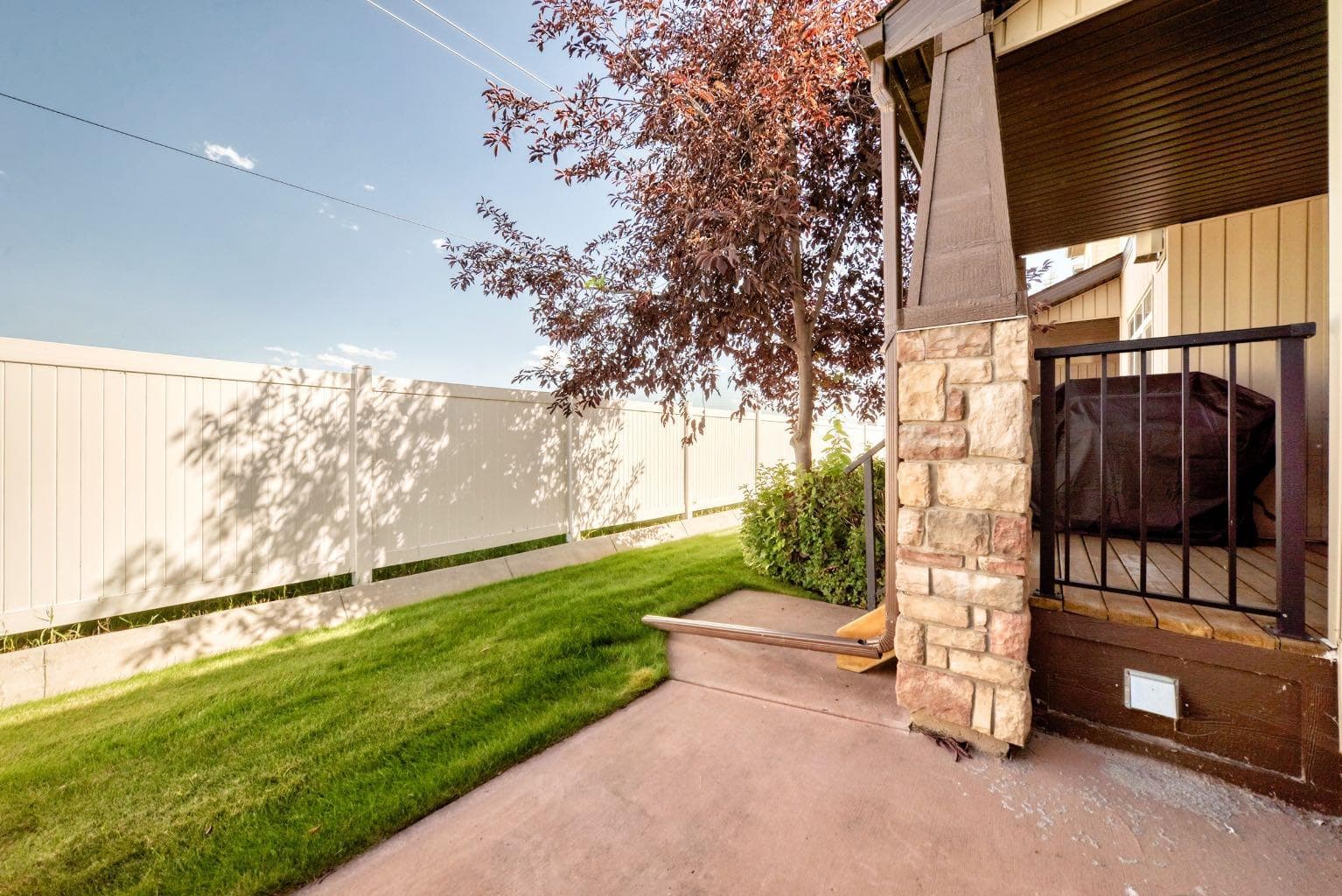337 COPPERPOND Landing SE