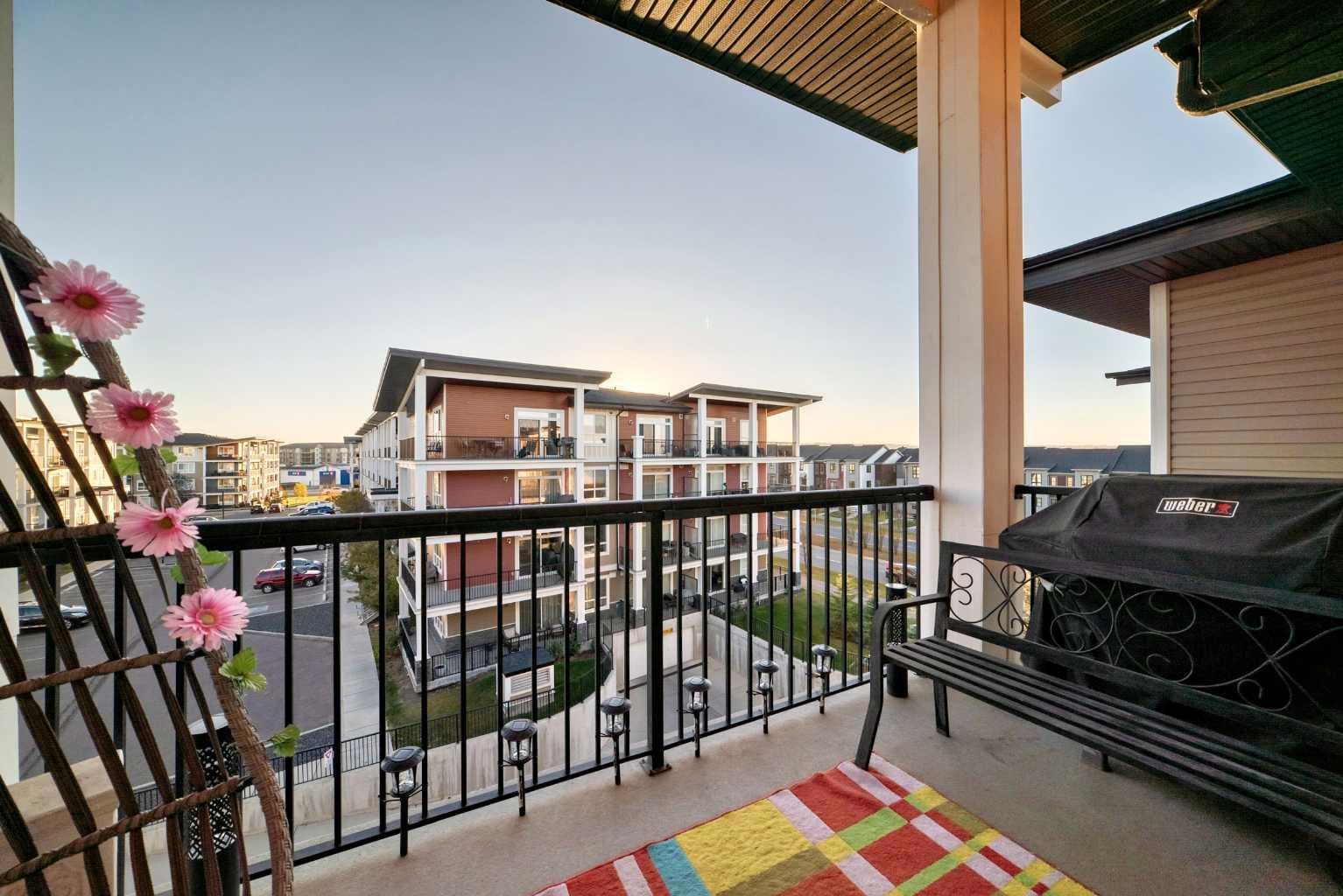 405, 10 Walgrove Walk SE