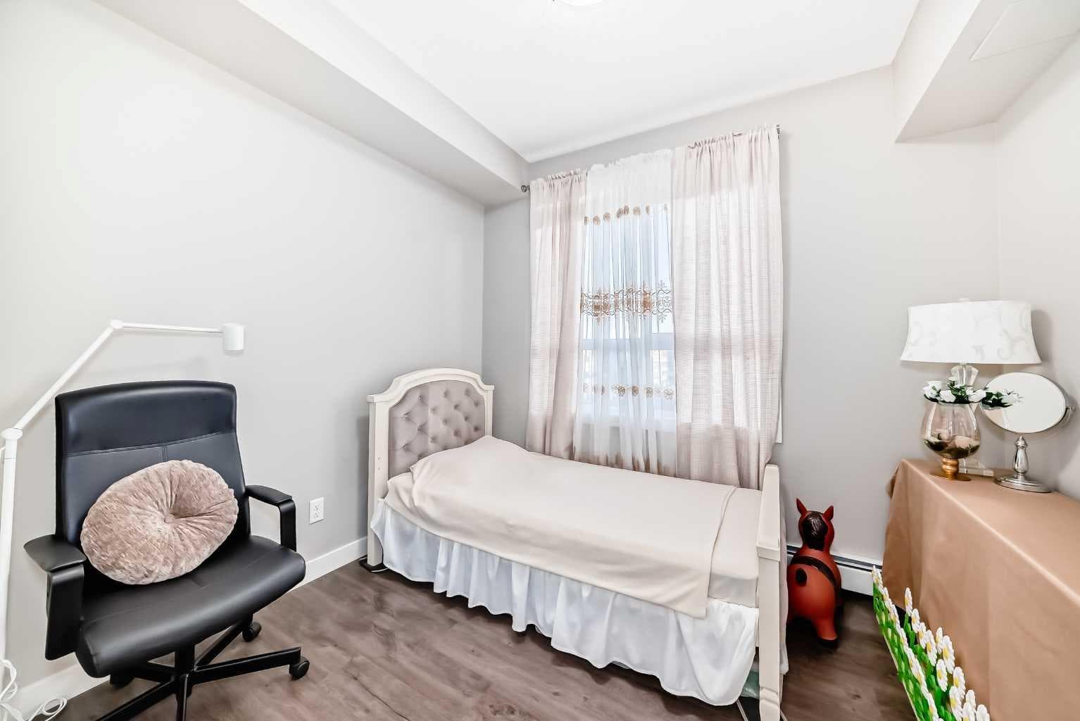 405, 10 Walgrove Walk SE