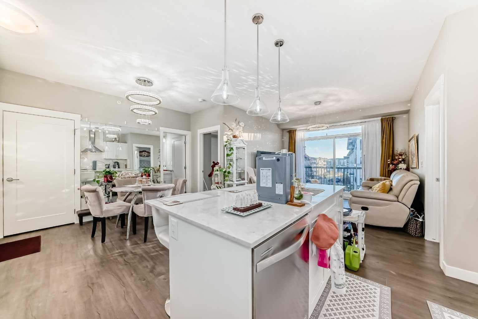 405, 10 Walgrove Walk SE