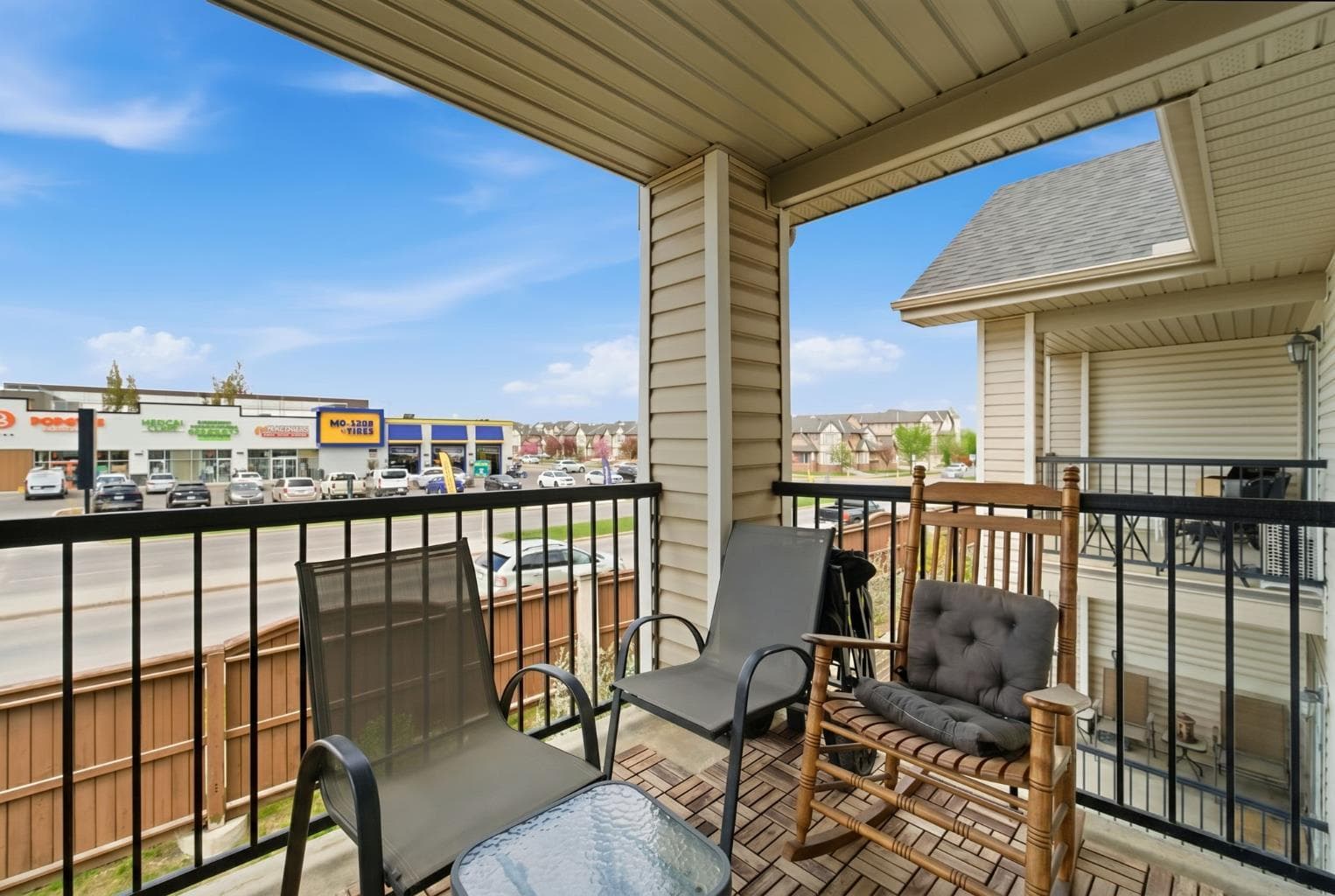 1309, 2395 Eversyde Avenue SW
