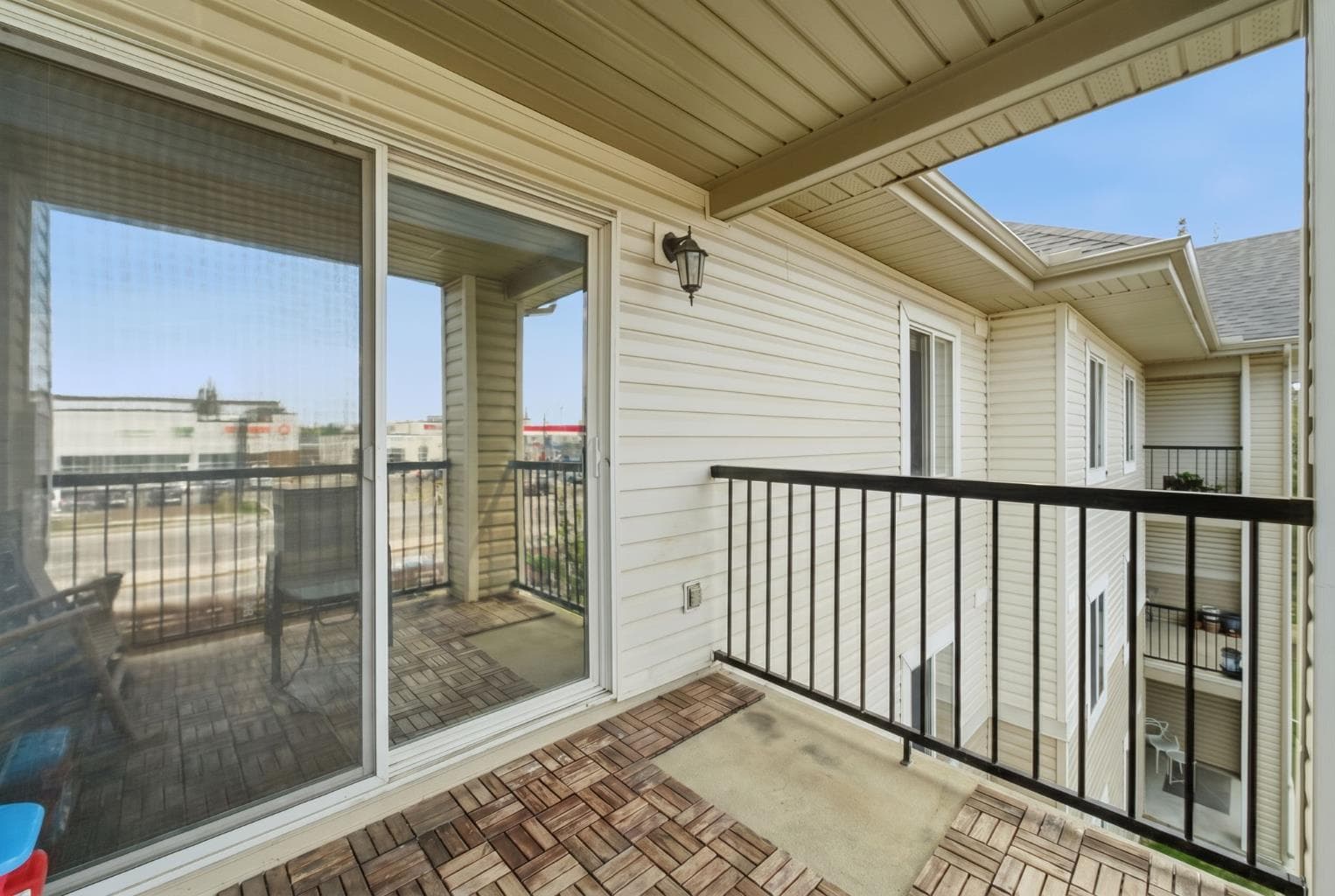 1309, 2395 Eversyde Avenue SW
