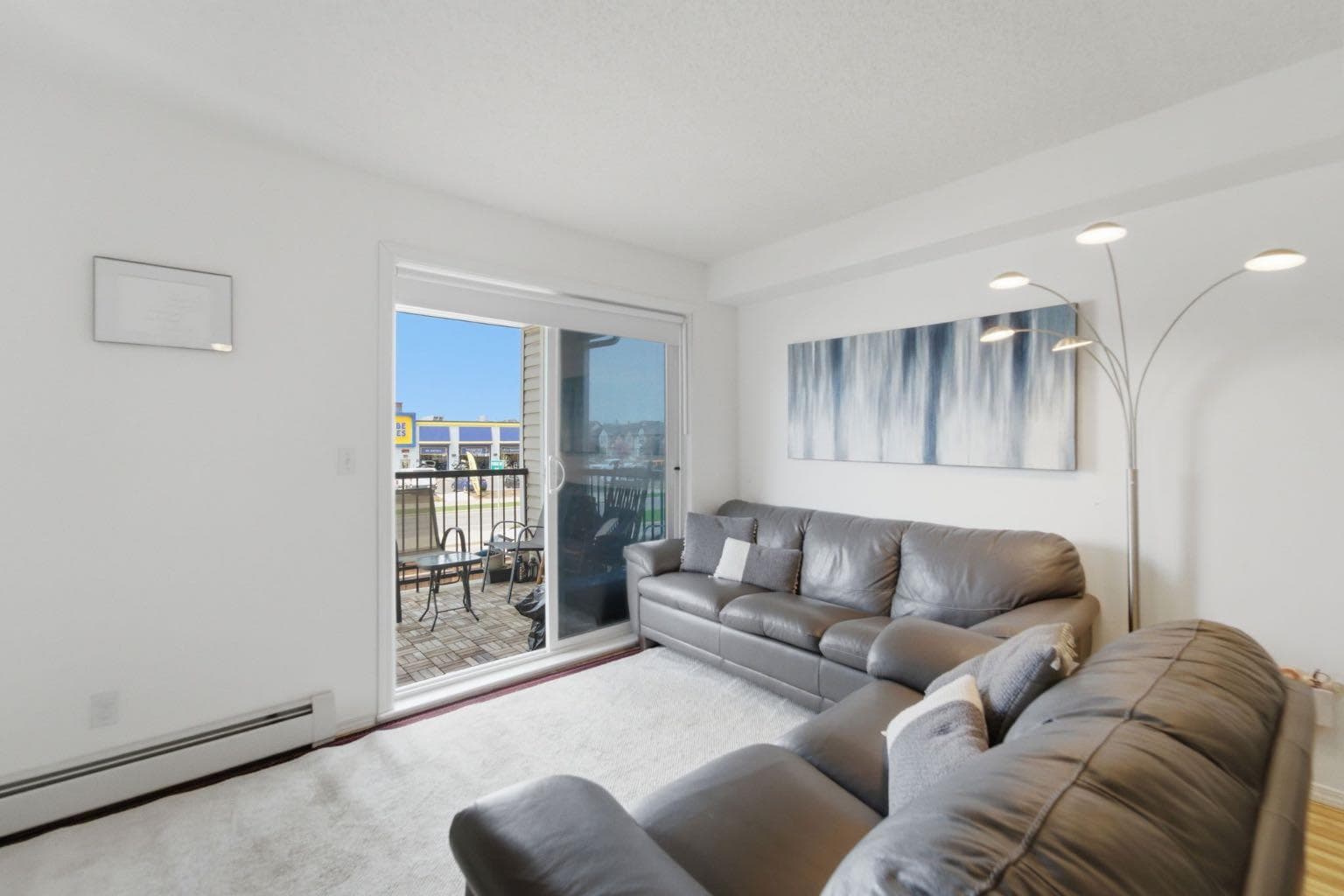 1309, 2395 Eversyde Avenue SW