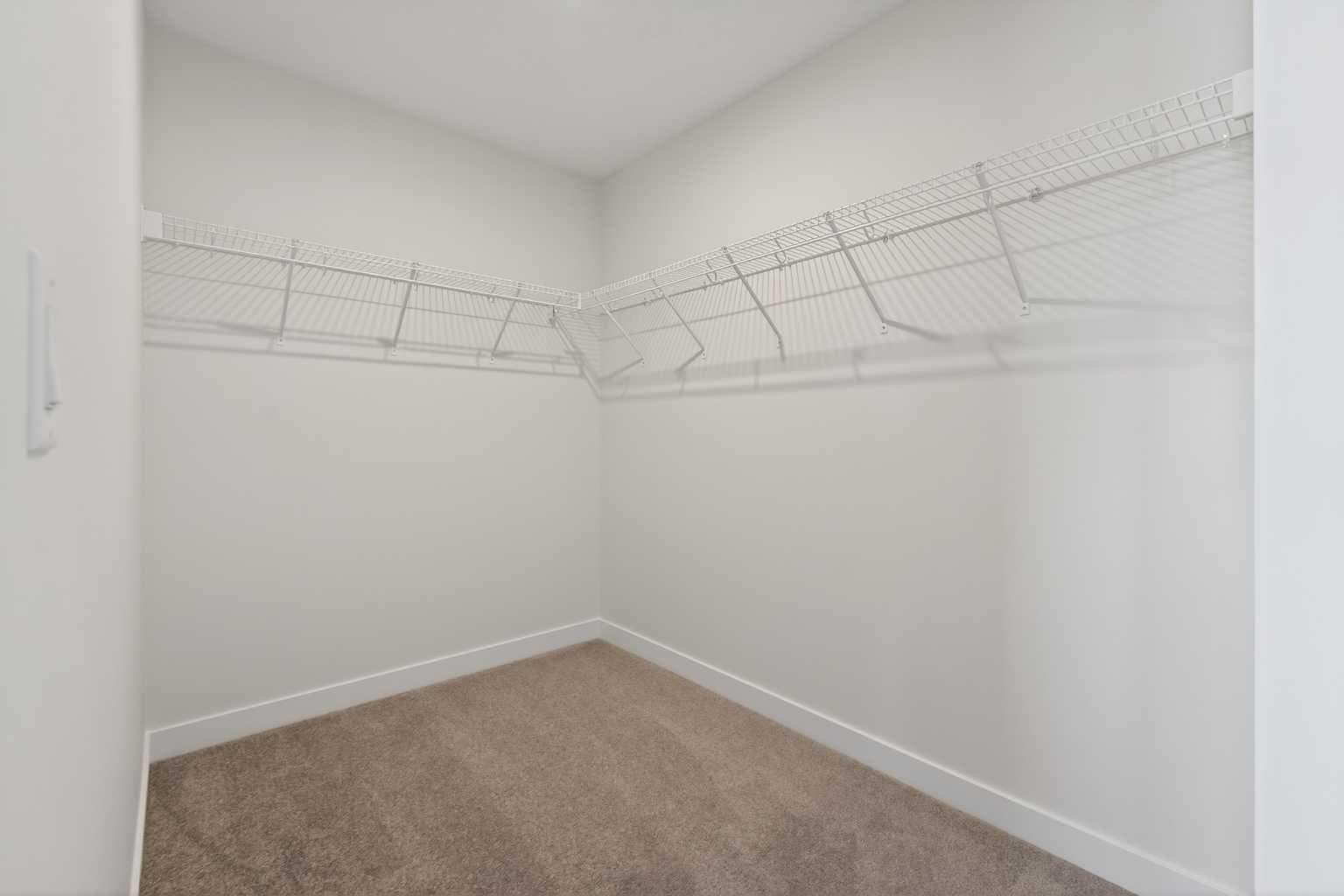 159 Greenwich Drive NW
