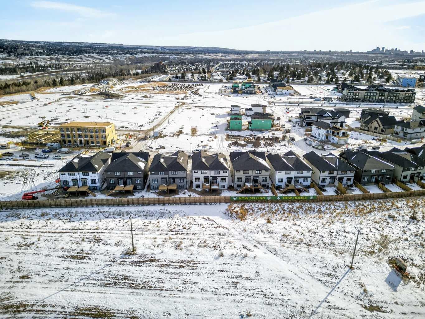 159 Greenwich Drive NW
