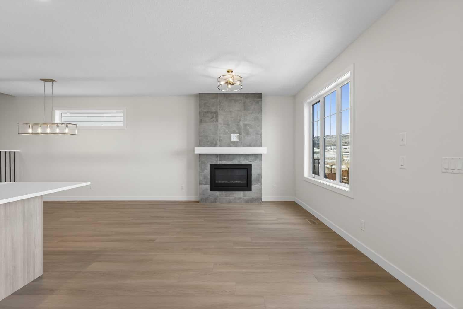 159 Greenwich Drive NW