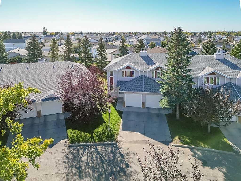 100 Catalina Circle NE