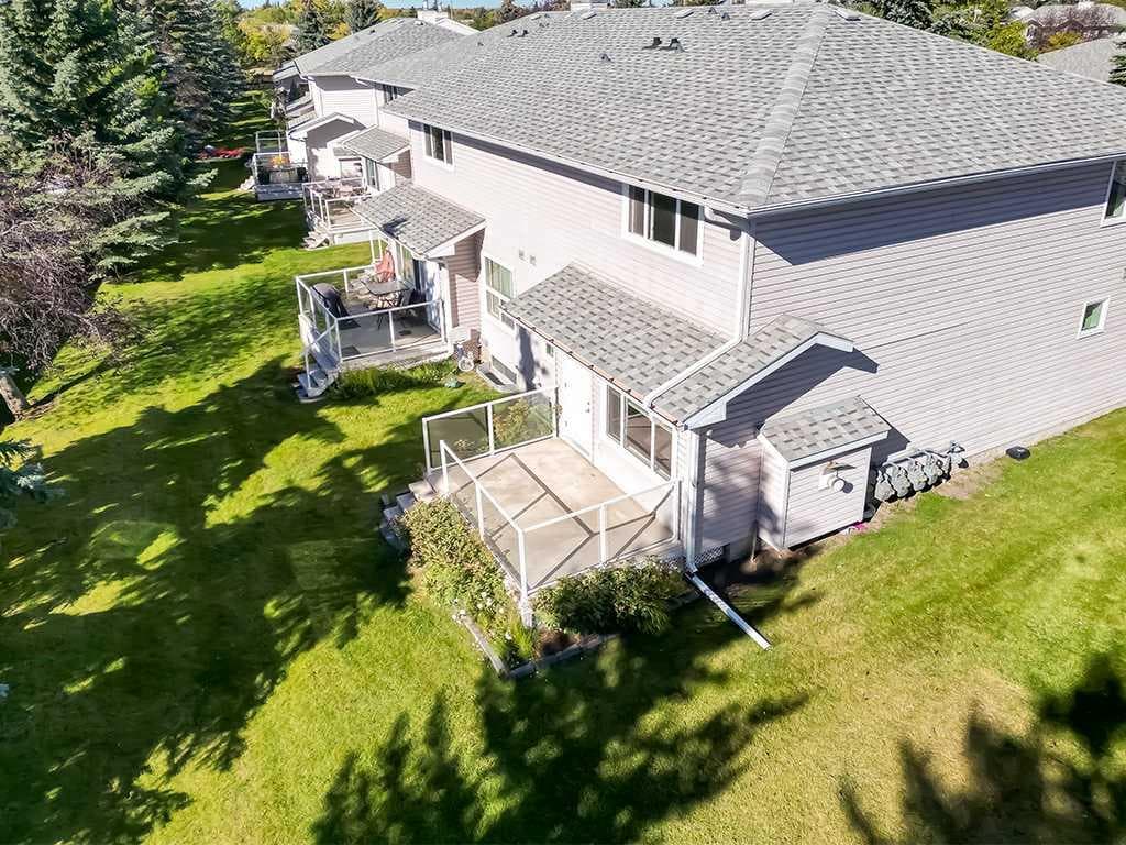 100 Catalina Circle NE