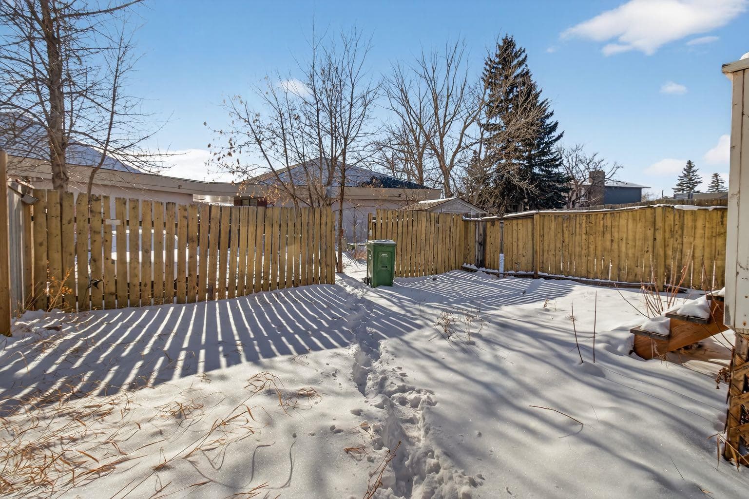 31 Templeby Way NE