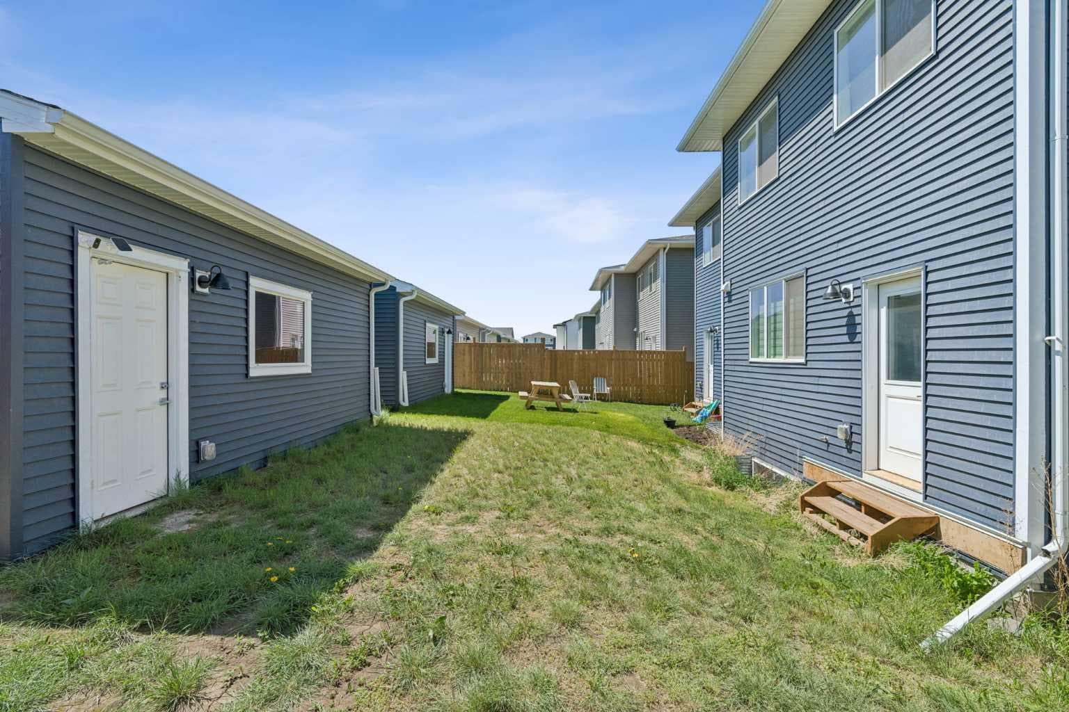 556 Chelsea Gardens 