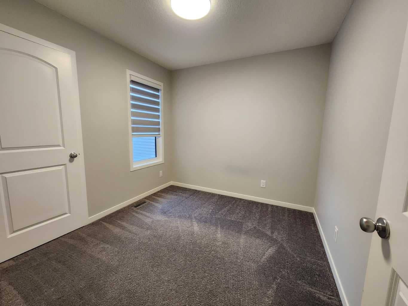 90 Howse Common NE