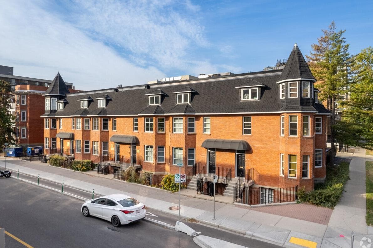 1401 2 Street SW