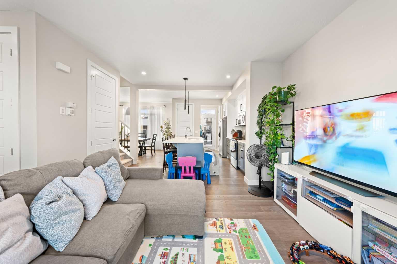 281 Waterford Boulevard 
