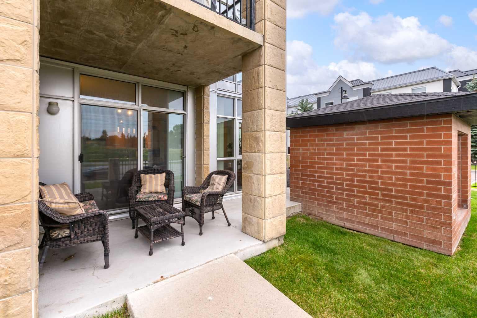 1617, 11811 Lake Fraser Drive SE