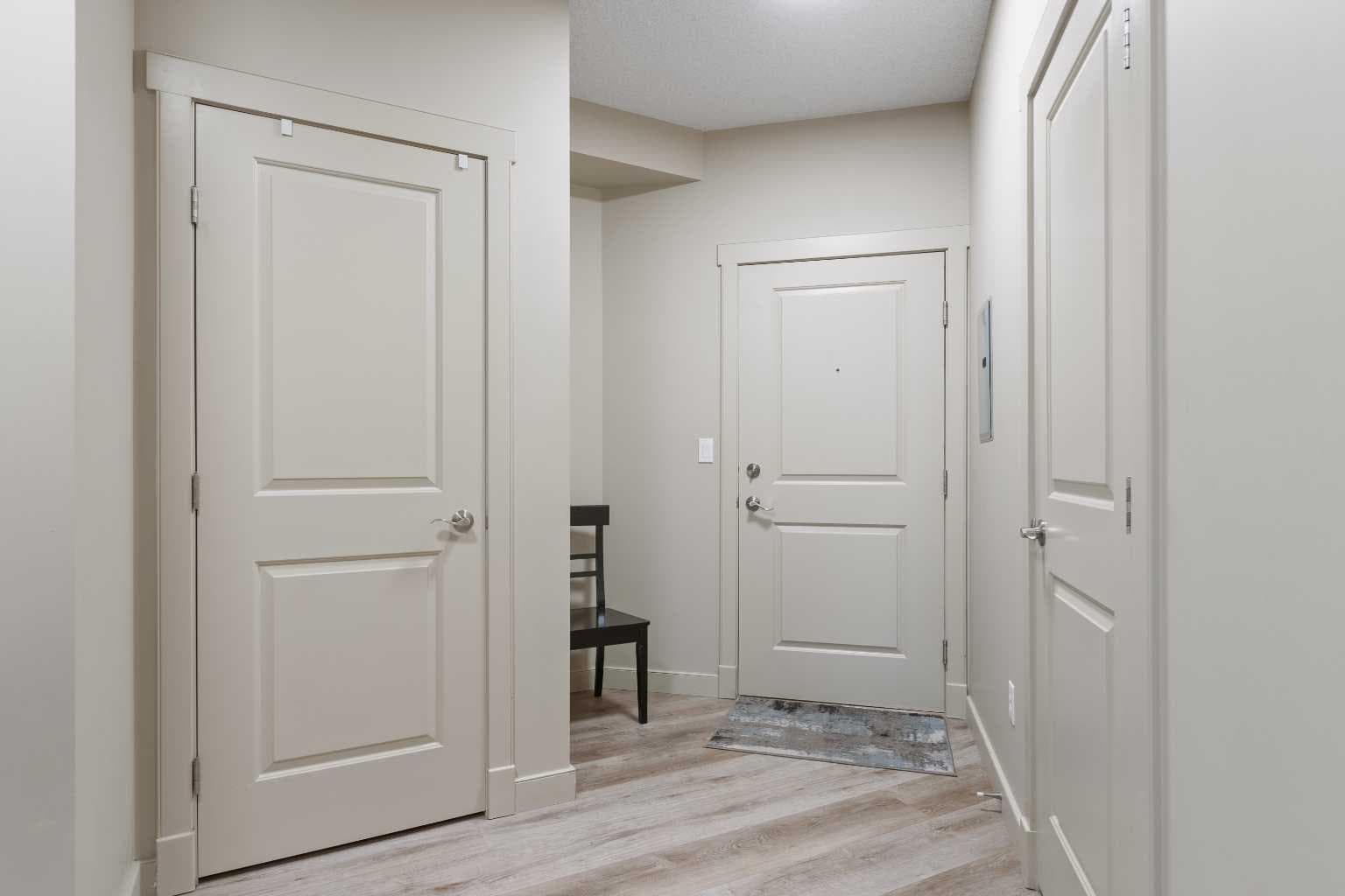 1617, 11811 Lake Fraser Drive SE